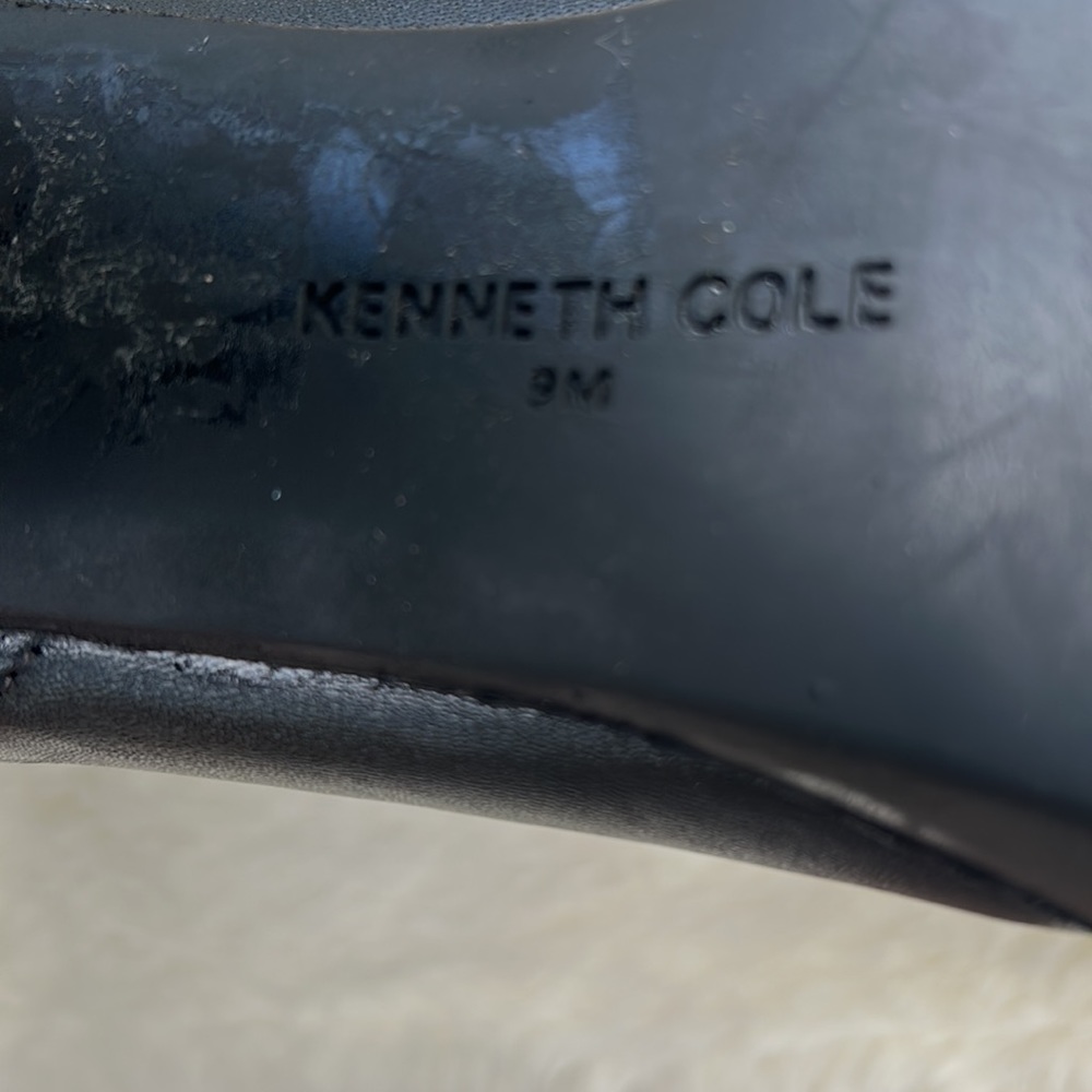 Kenneth Cole Booties🎄Make An Offer🎄 - Picture 6 of 11